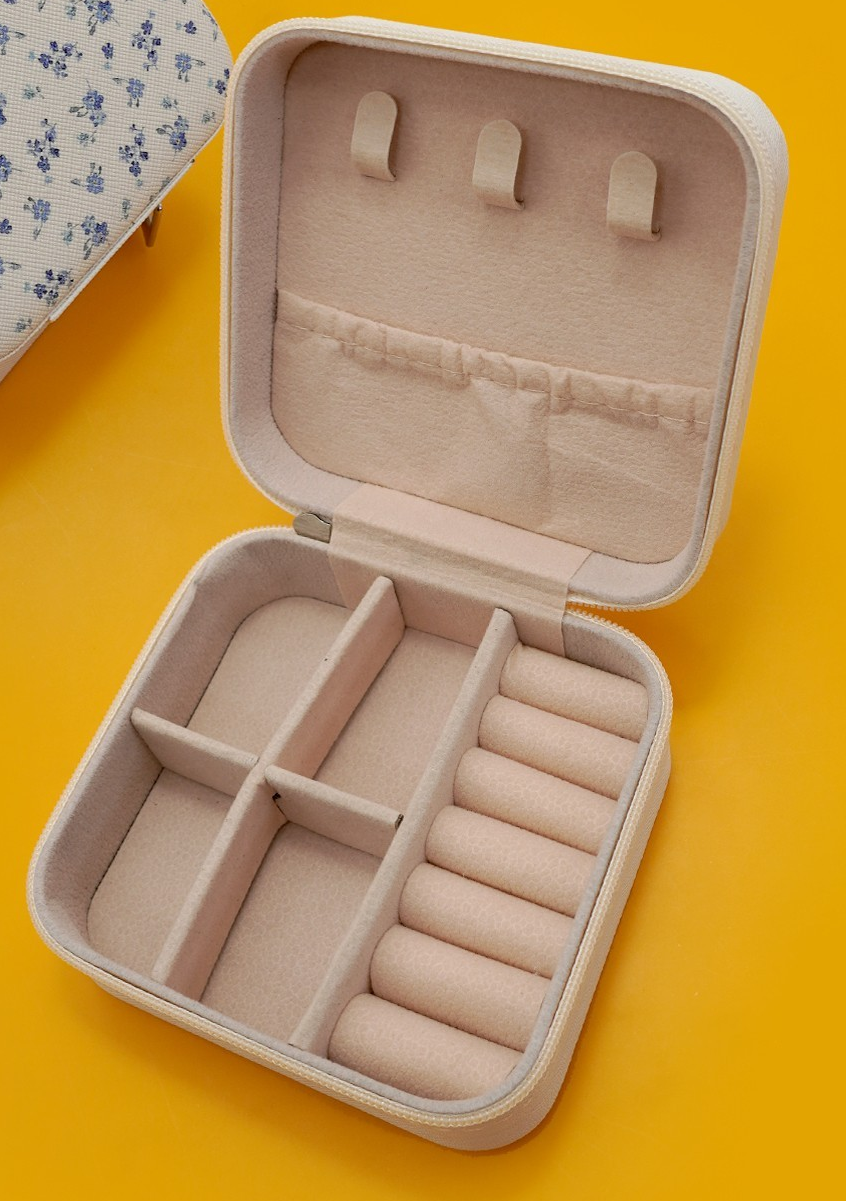 Flower Travel Jewelry Box