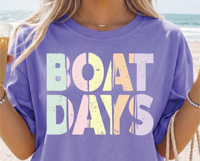 Boat Days Tee
